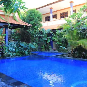 Cempaka 3 Losmen Konukevi Kuta Lombok